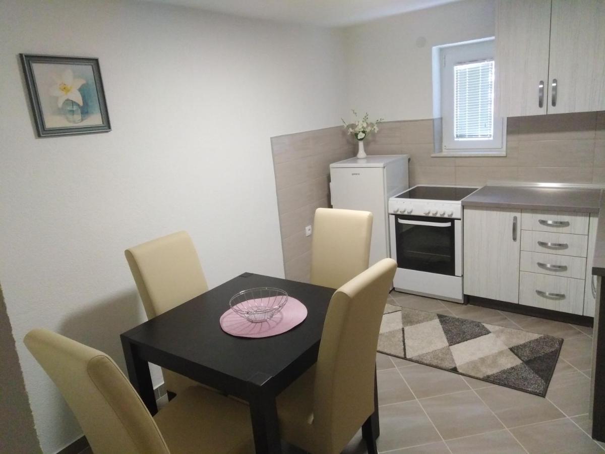 Apartman Milos Trebinje Bagian luar foto
