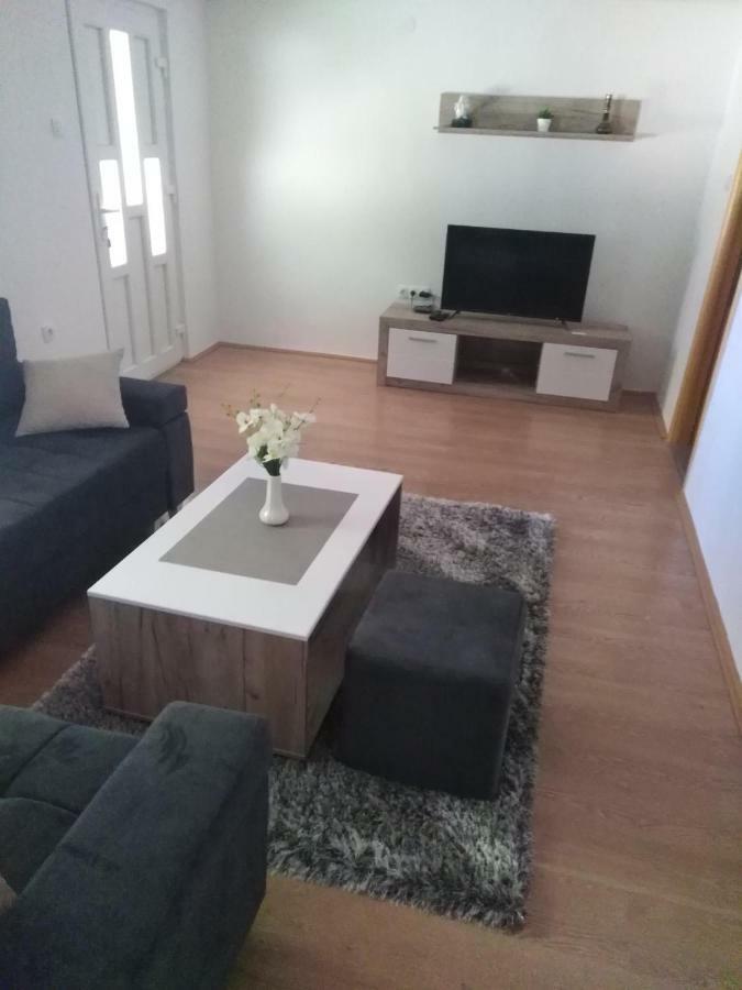 Apartman Milos Trebinje Bagian luar foto